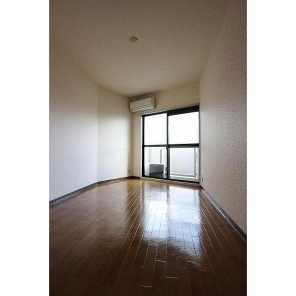 福岡市東区御島崎２丁目のマンション