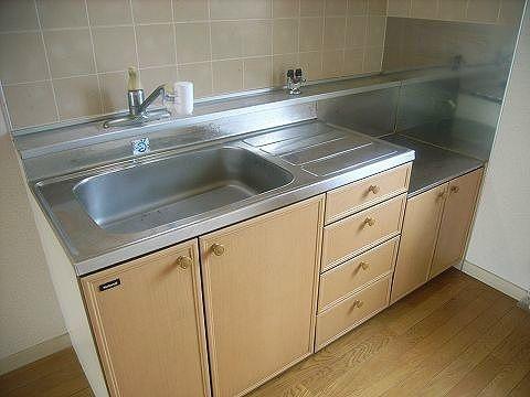 福岡市東区若宮５丁目のアパート