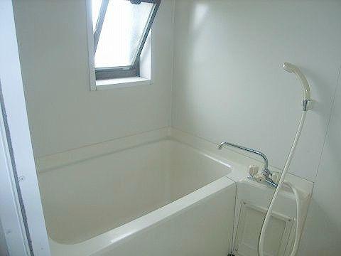 福岡市東区若宮５丁目のアパート