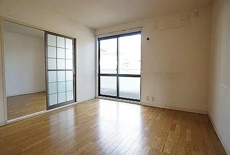 福岡市東区若宮５丁目のアパート