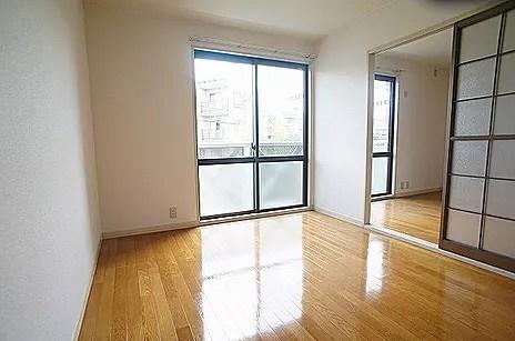 福岡市東区若宮５丁目のアパート