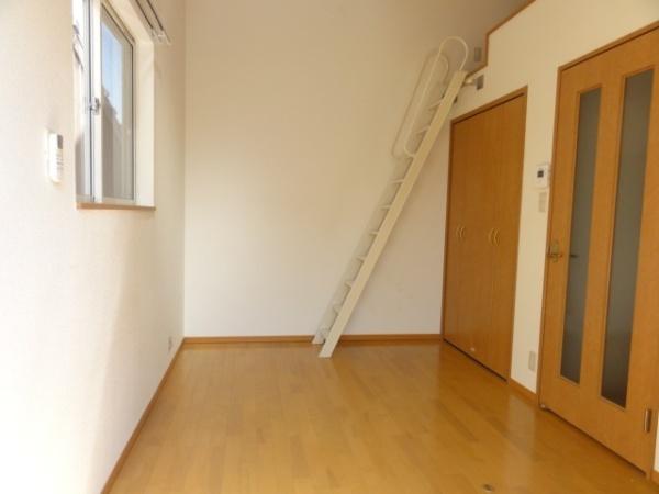 福岡市東区箱崎２丁目のアパート