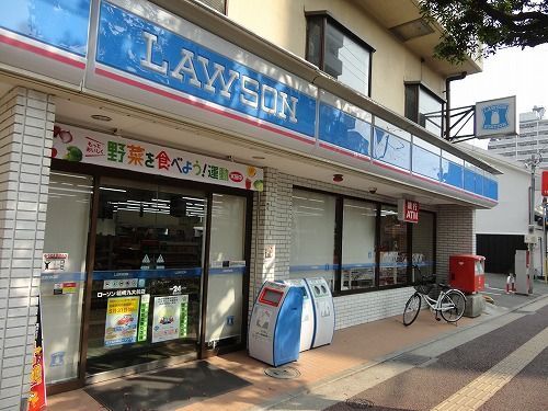 福岡市東区箱崎２丁目のマンション(ローソン箱崎九大前店)