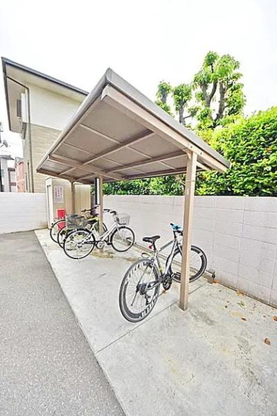 福岡市博多区吉塚１丁目のマンション