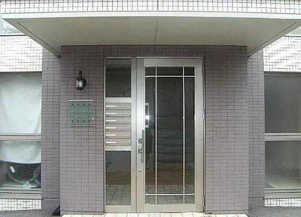 福岡市博多区吉塚１丁目のマンション