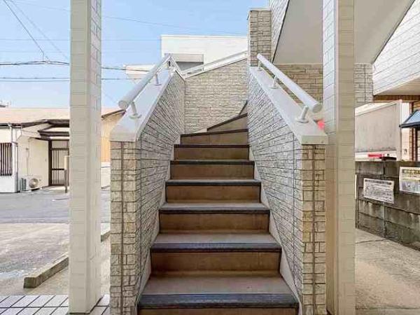 福岡市東区馬出１丁目のアパート