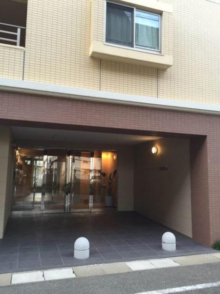 ラファセエスティーロ箱崎駅前