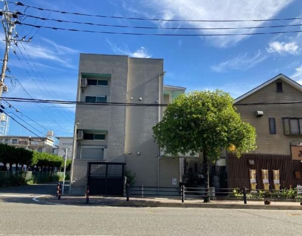 福岡市東区箱崎ふ頭３丁目のアパート
