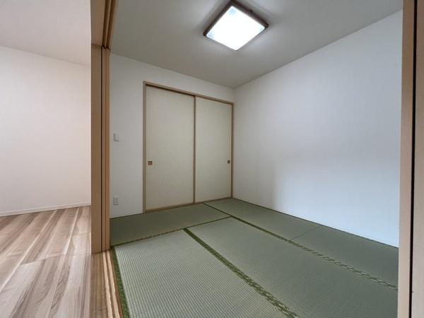 福岡市東区千早４丁目のマンション