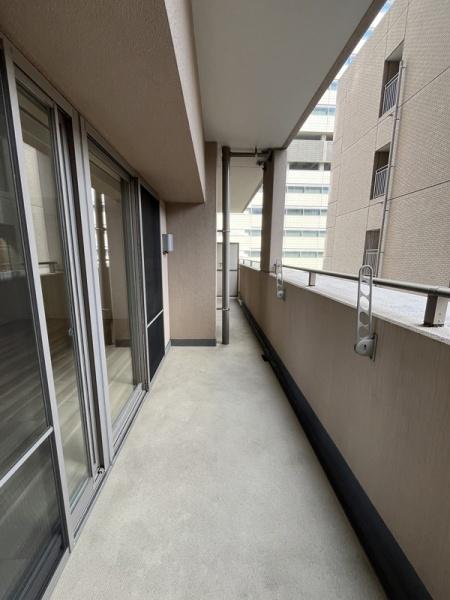 福岡市東区千早４丁目のマンション