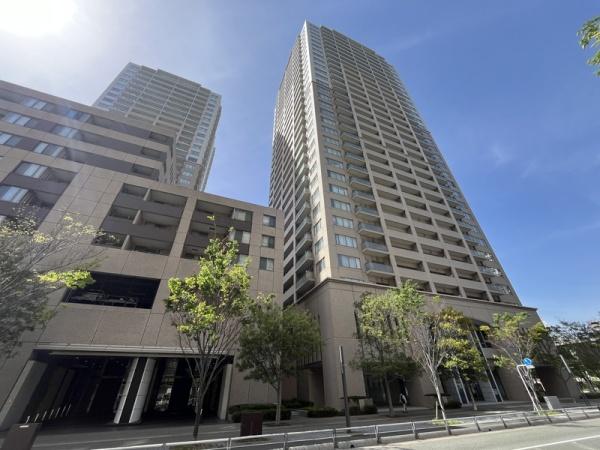 福岡市東区千早４丁目のマンション