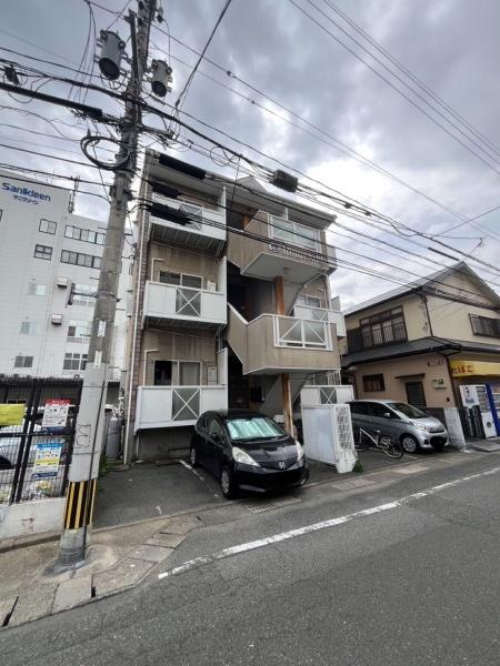 福岡市東区原田1丁目のアパート