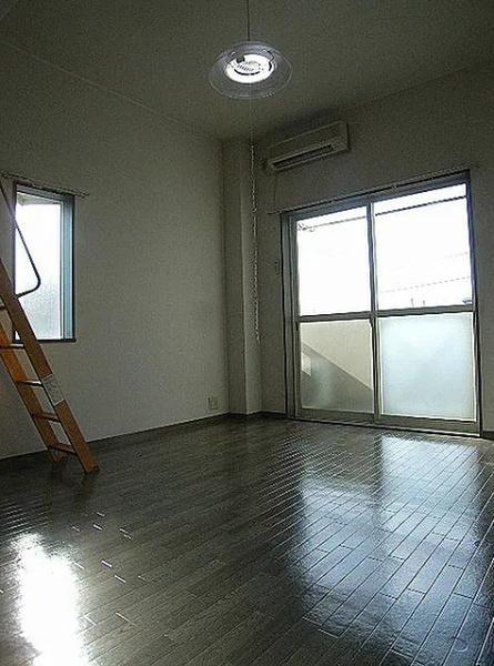 福岡市東区原田１丁目のアパート