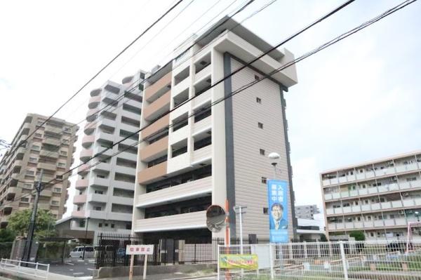 福岡市博多区吉塚６丁目のマンション