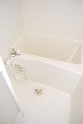 福岡市博多区吉塚４丁目のアパート