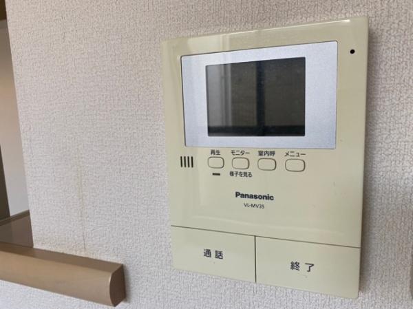 福岡市東区名島２丁目のアパート