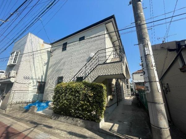 福岡市博多区吉塚１丁目のアパート