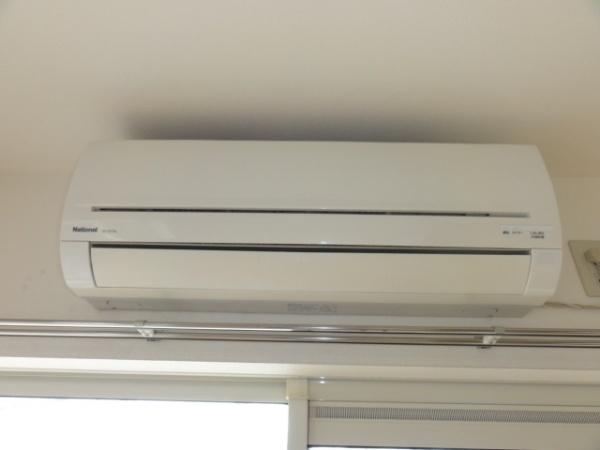福岡市博多区千代１丁目のアパート