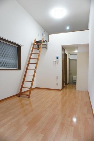 福岡市東区箱崎４丁目のアパート
