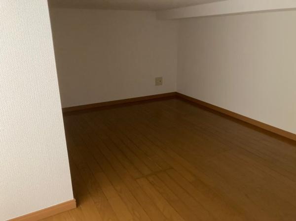 福岡市博多区吉塚１丁目のアパート