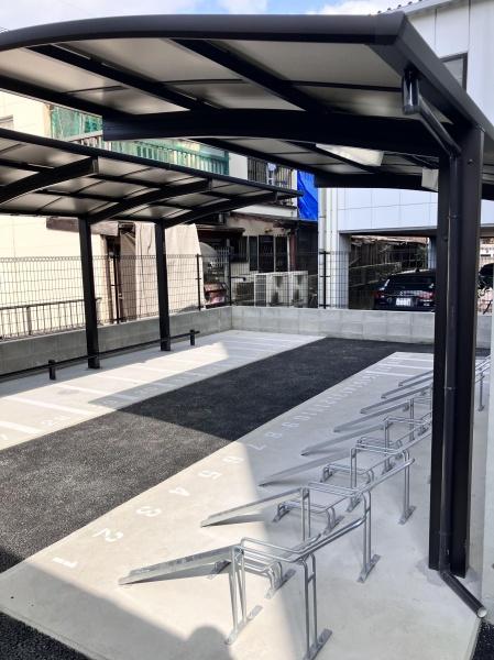 福岡市博多区吉塚１丁目のマンション