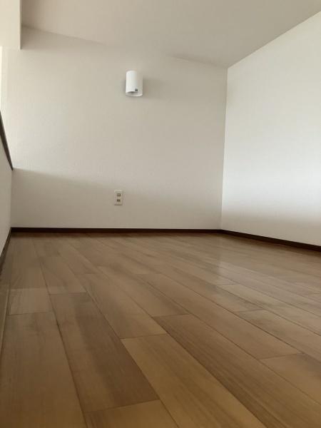 福岡市東区千早２丁目のアパート