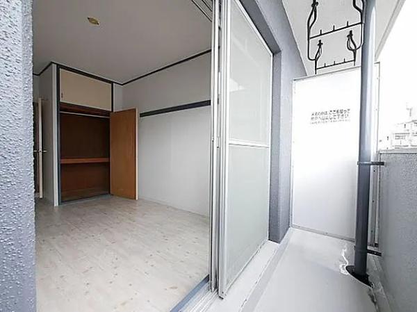 福岡市東区箱崎４丁目のアパート