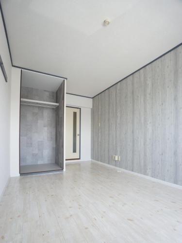 福岡市東区箱崎４丁目のアパート