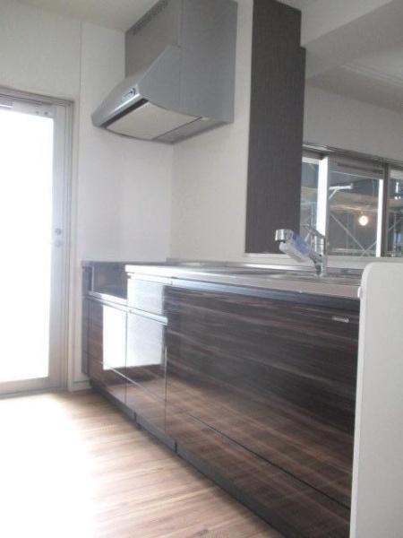 ルミエール箱崎駅前