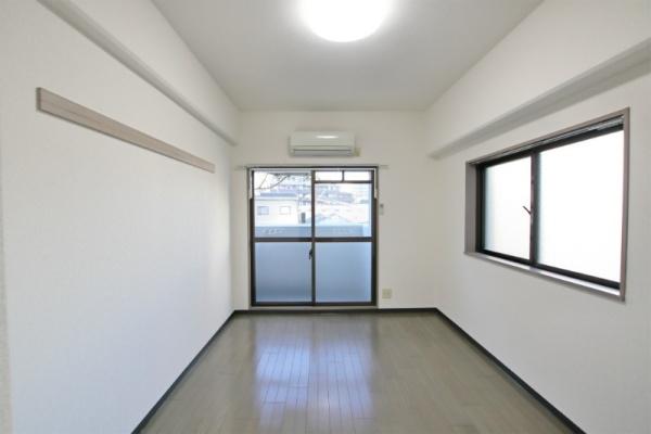 福岡市博多区千代４丁目のマンション