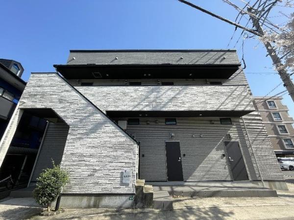NewLife博多駅東