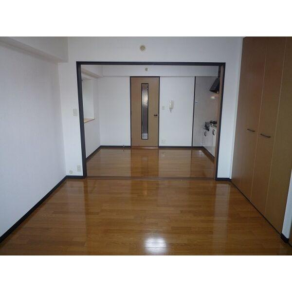 福岡市博多区吉塚２丁目のマンション