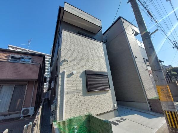 福岡市東区箱崎３丁目のアパート