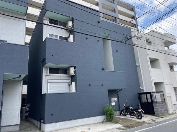 福岡市博多区吉塚6丁目のアパート