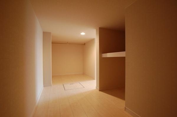 福岡市東区松崎４丁目のアパート