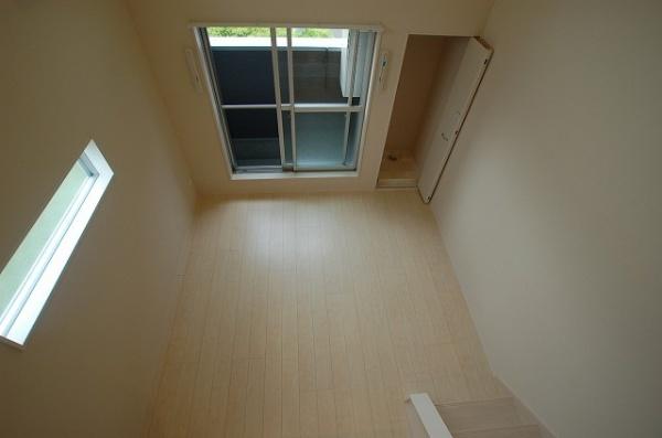 福岡市東区松崎４丁目のアパート