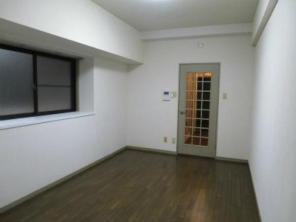 福岡市博多区千代３丁目のマンション