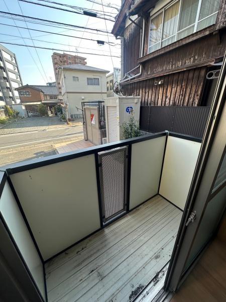 福岡市東区原田２丁目のアパート