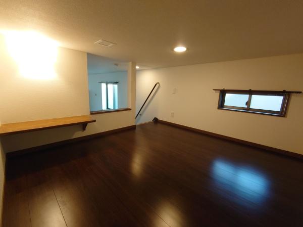 福岡市東区馬出４丁目のアパート