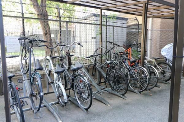 福岡市博多区吉塚２丁目のマンション