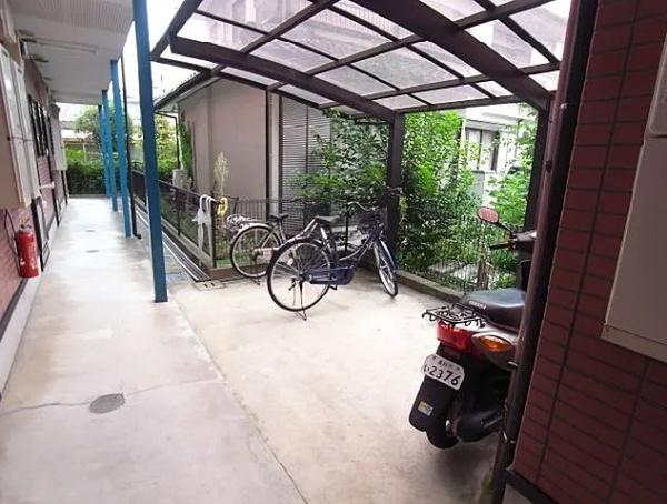 福岡市東区原田２丁目のアパート