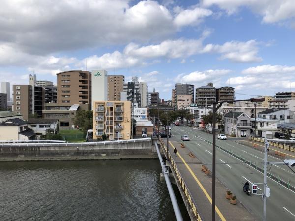 福岡市東区原田１丁目のマンション