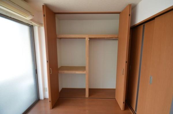 福岡市博多区吉塚４丁目のマンション
