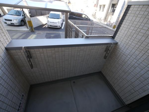 福岡市博多区千代１丁目のアパート
