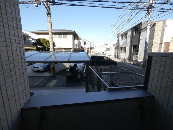 福岡市博多区千代１丁目のアパート