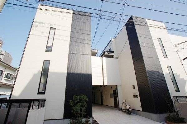 チェルカーレ箱崎