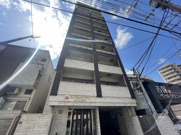 福岡市博多区吉塚５丁目のマンション