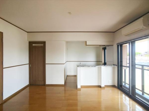 福岡市東区松崎４丁目のマンション