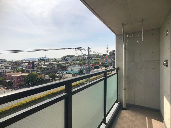 福岡市東区松崎４丁目のマンション