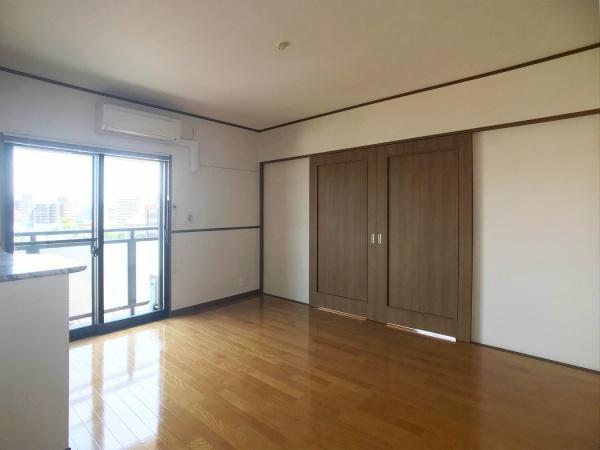 福岡市東区松崎４丁目のマンション